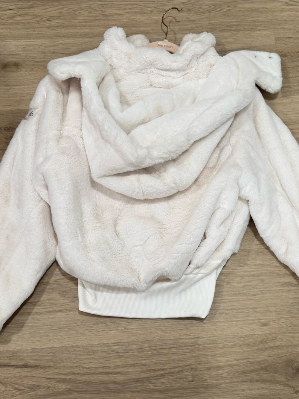 ALO Yoga Cream White Faux Fur Hooded Jacket - Picture 2 of 4